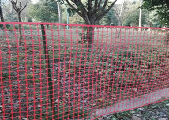 What Are the Commoda of Using Plastic Garden Mesh in Landscaping?